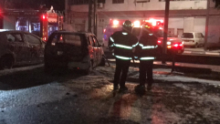   فيديو: احتراق مركبتين في مدينة يافا والاطفائية تهرع للمكان